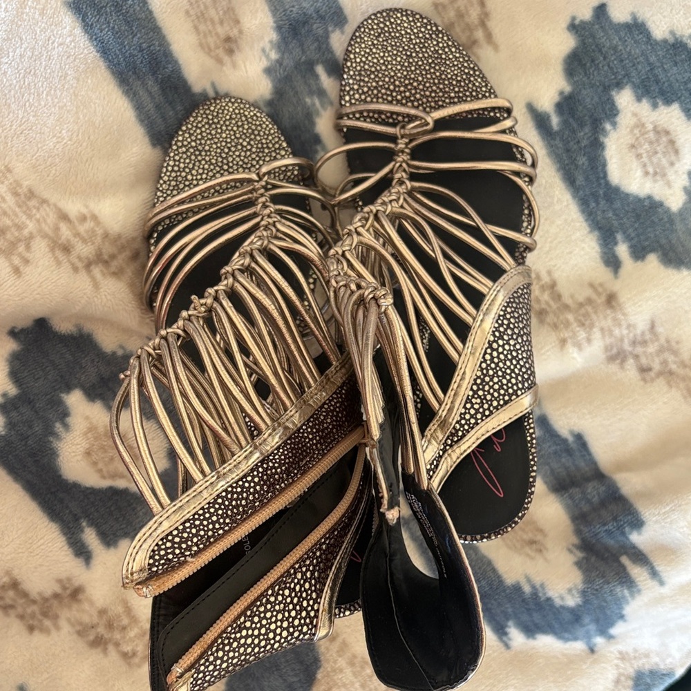 Steven By Steve Madden Metallic and Black Strappy Sandals